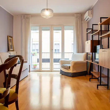Apartment Welc-om Urban Nest *