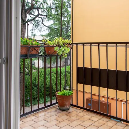 Welc-om Urban Nest Apartment *